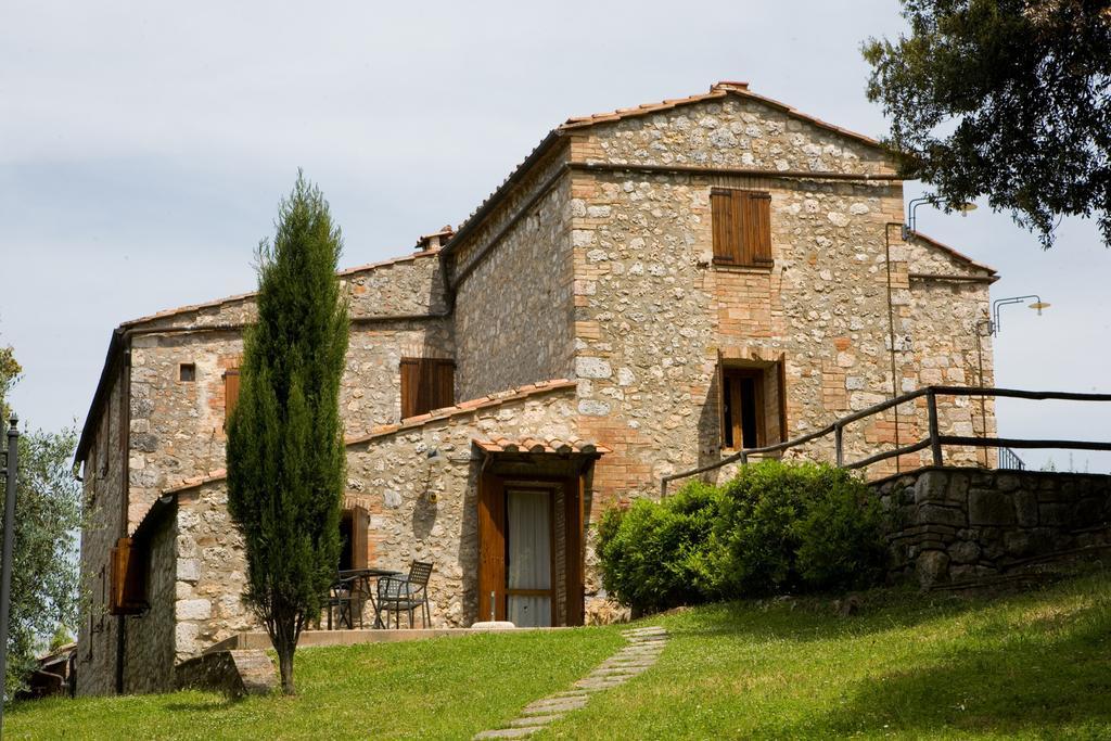 منزل الضيف مونتيريجيوني  في Antico Borgo Poggiarello الغرفة الصورة